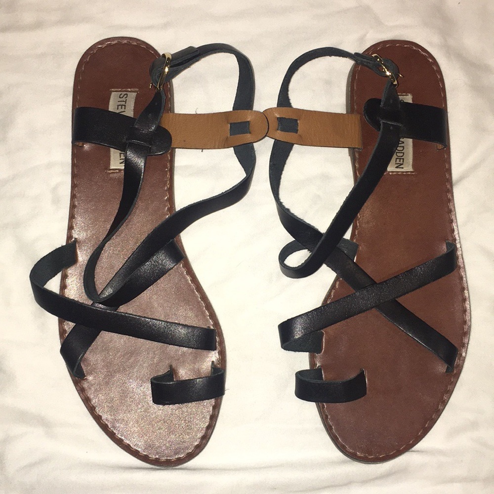 'Agathist' Leather Ankle Strap Sandal